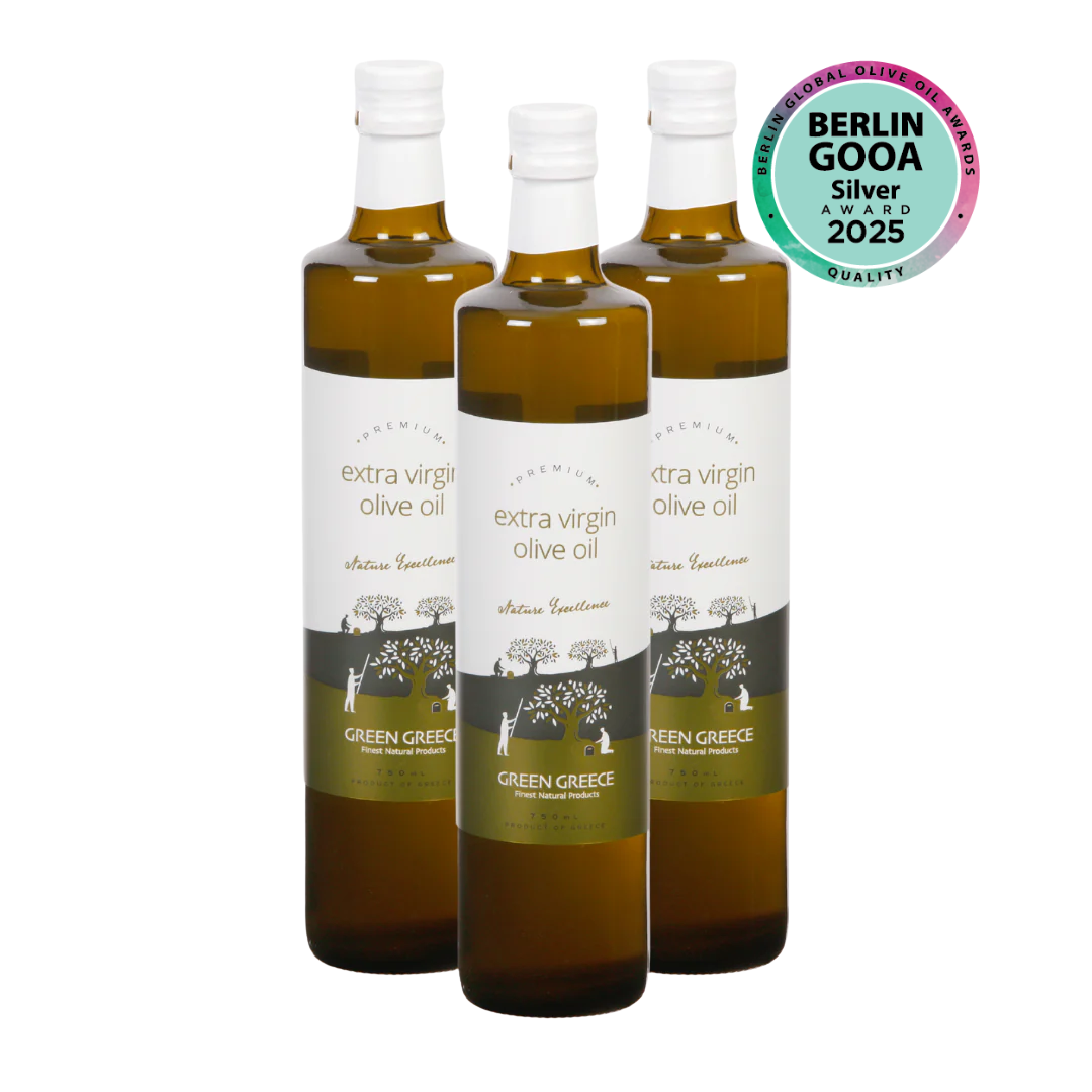 Silber bei den Berlin GOOA 2025.Dreierset 750-ml-Flaschen GREEN GREECE extra natives Olivenöl, ausgezeichnet mit Silber